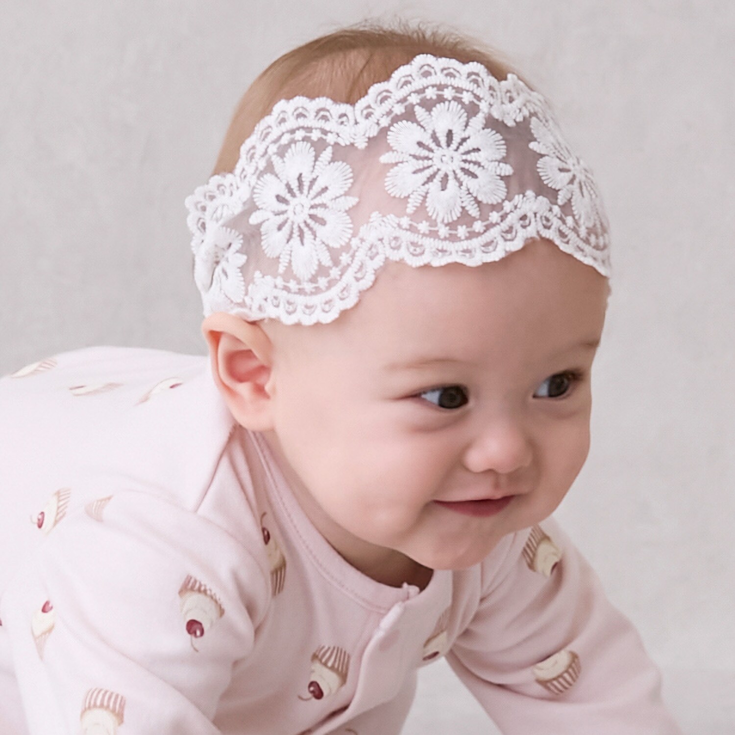 レースヘアバンド