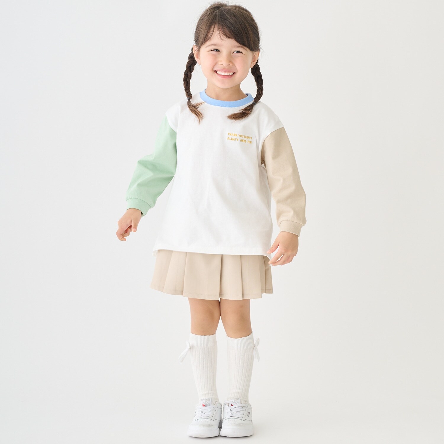 プリーツスカパン