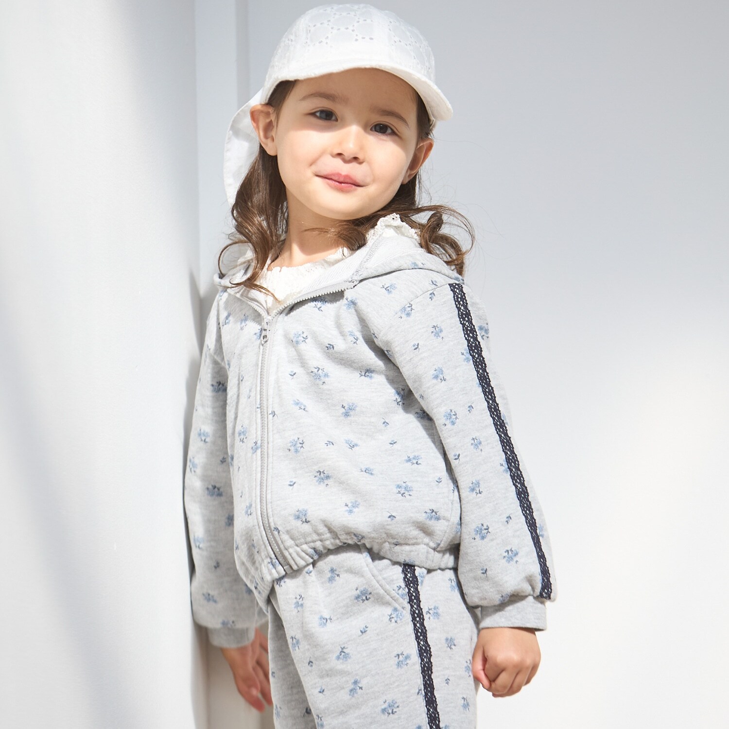 【リンク/防花粉】花柄ジップパーカー