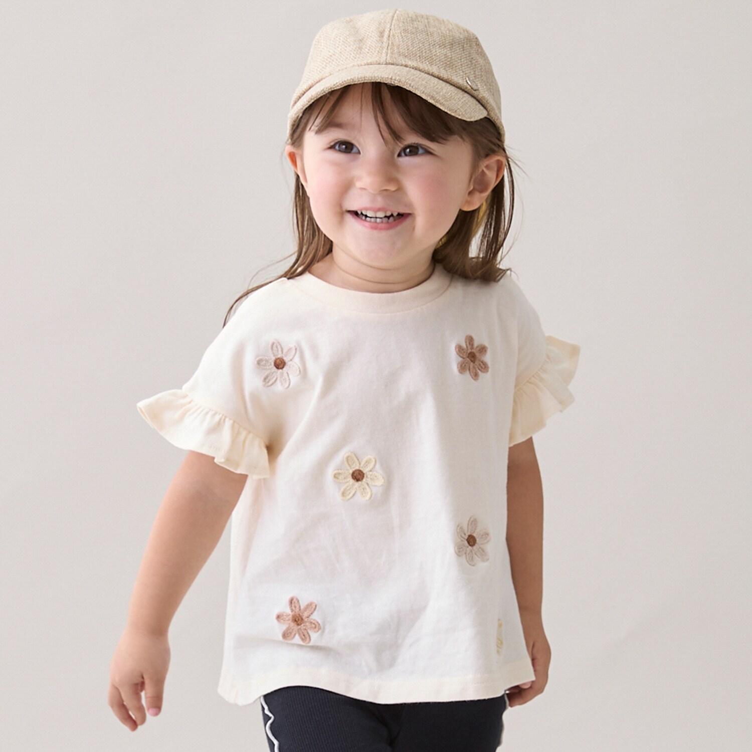 【接触冷感】袖フリル刺しゅう半袖Tシャツ