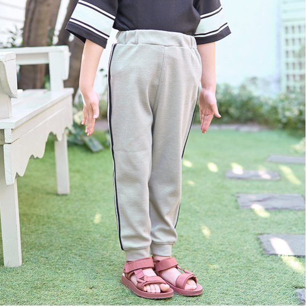 【ともパン】サイドラインテーパードパンツ