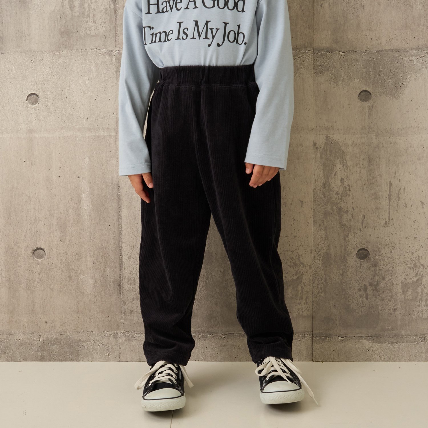 やみつきになる履き心地ニットコールパンツ