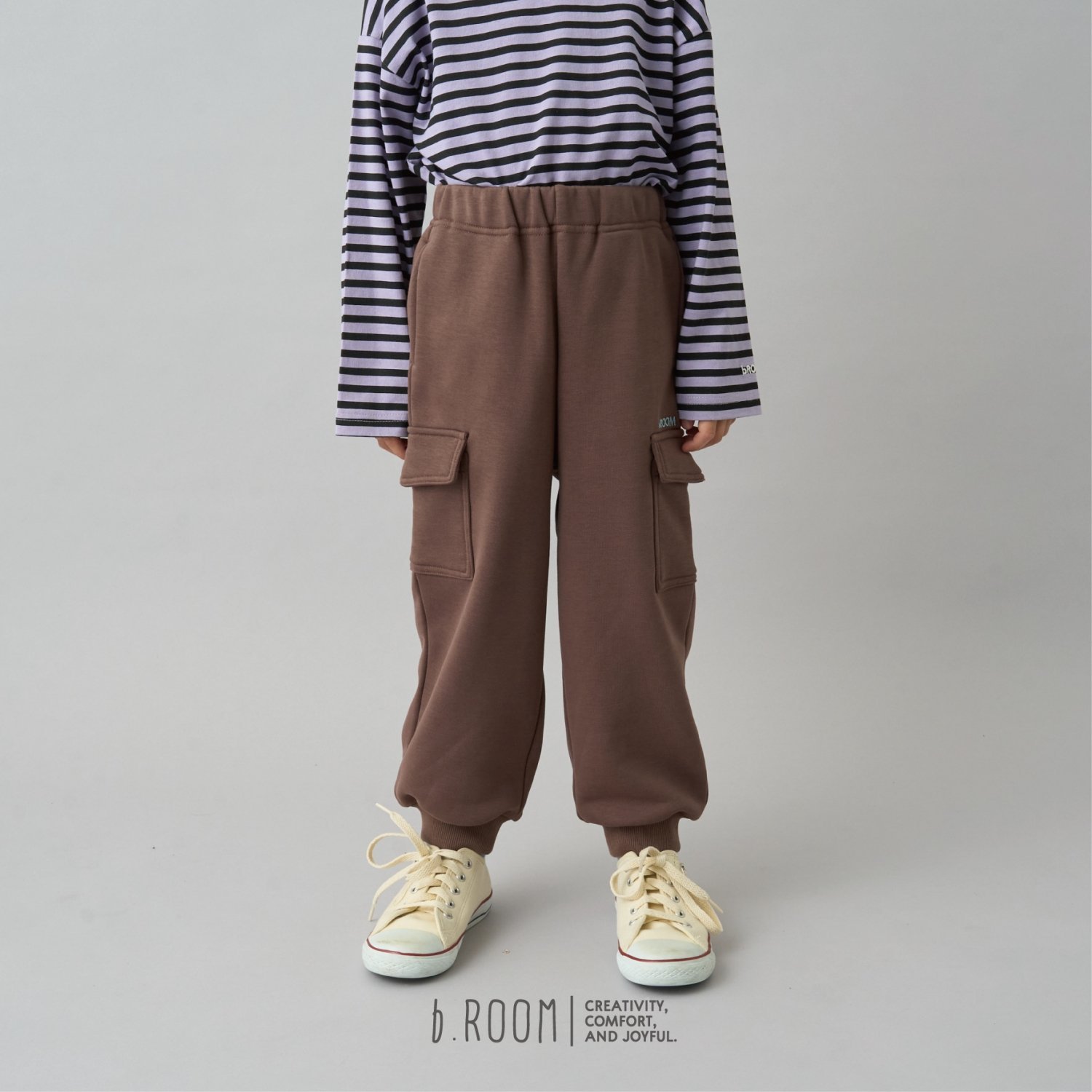 【デイリースタンダードウェアシリーズ】【吸水速乾】ゆったりシルエットのカーゴスウェットパンツ