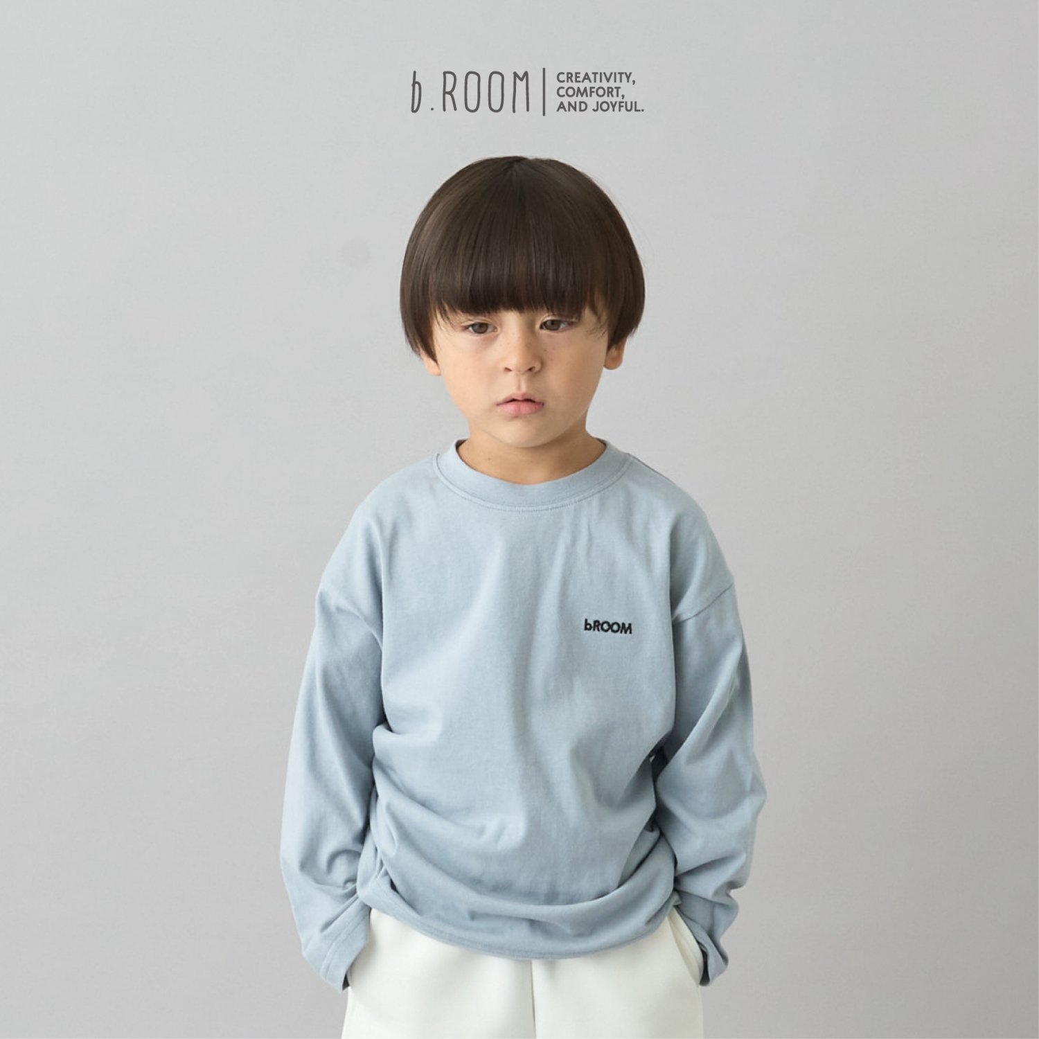 【デイリースタンダードウェアシリーズ】ゆるっとオーバーサイズのワンポイントシンプル長袖Tシャツ