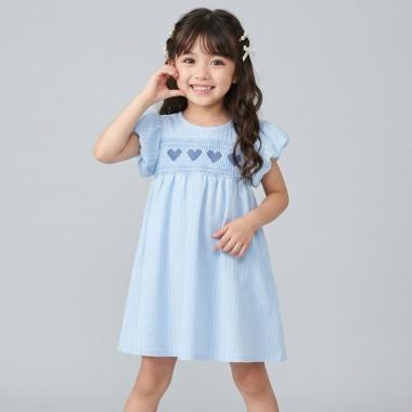 パフスリーブワンピース