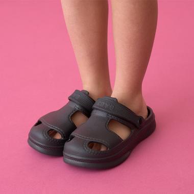 【フロントカバーで安心】EVAサンダル