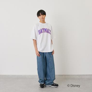 【DISNEY】BAYMAX_カレッジロゴ半袖Tシャツ