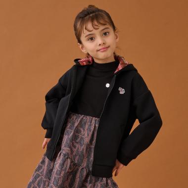 バックロゴエンボスジップパーカ