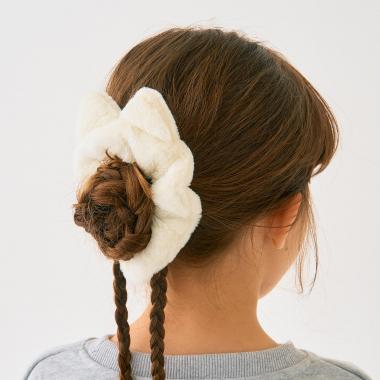 フェイクファーネコミミシュシュ