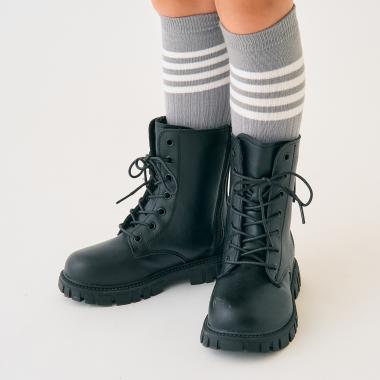 編み上げブーツ