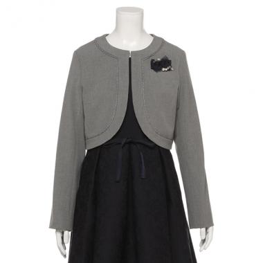 チュールブローチつきボレロジャケット