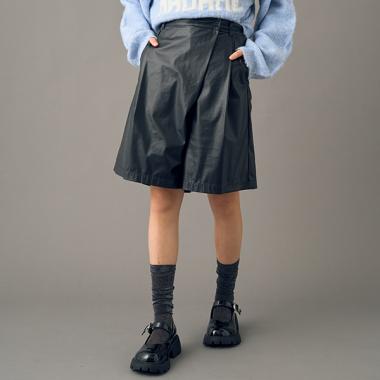 【AMI】【家庭洗濯可】起毛裏地フロントアシメハーフパンツ