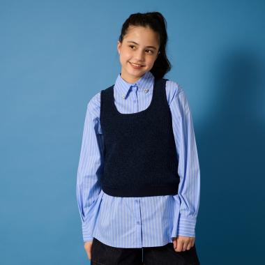 【AMI】パール衿シャツ×ニットベスト