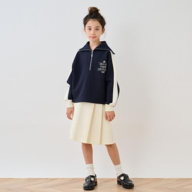 セーラーハーフジップ×スカートセットアップ