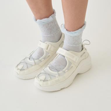 サンダルスニーカー