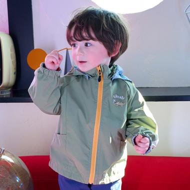 恐竜リバーシブルウィンドブレーカー