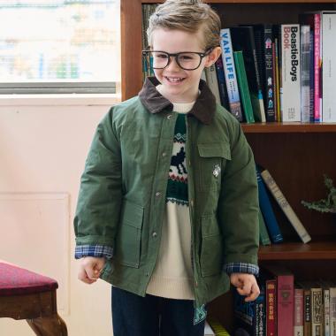 オオカミ刺しゅうハンティングジャケット