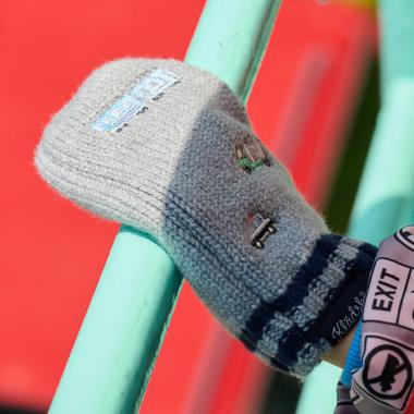 働く車伸び伸びミトン