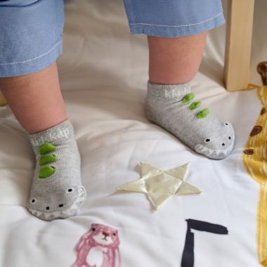 恐竜・サメスニーカーインソックス