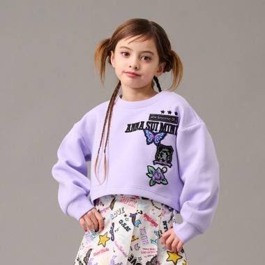 短丈ワッペントレーナー＋長袖Tシャツ