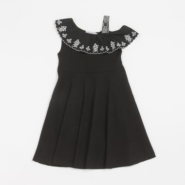 【人気商品再入荷】【直営店で取り扱い無し】ワンショルスカラ刺しゅうワンピース