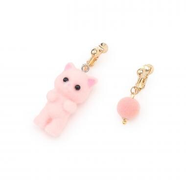 ネコイヤリング