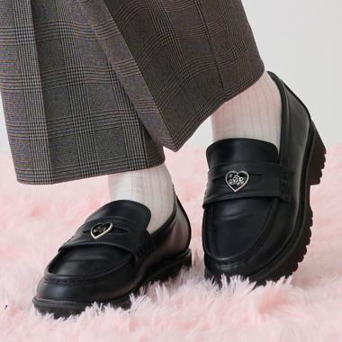 ハートプレートローファー