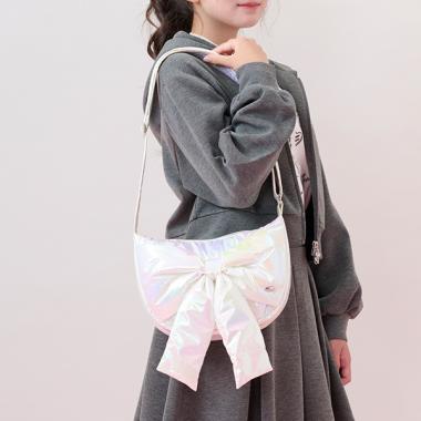 ふんわりリボンの三日月ショルダーバッグ