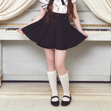 ラメツイードタックフレアショートパンツ♪