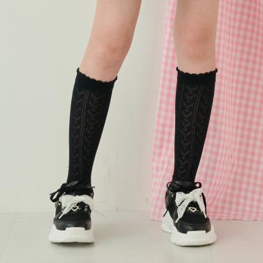 透かし編みハイソックス