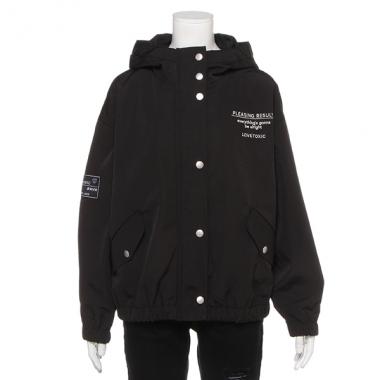 無地マウンテンパーカー