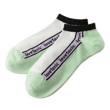 縦ロゴラインスニーカーインソックス