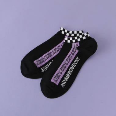 チェッカーロゴスニーカーインソックス