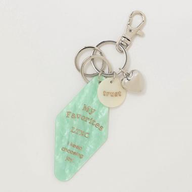 ヒシガタチャーム