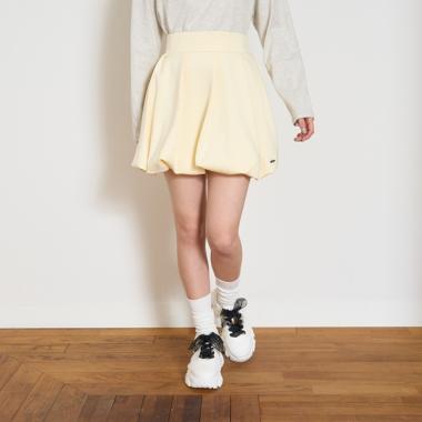 ダンボールバルーンスカート