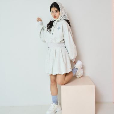 ダンボールバルーンスカート