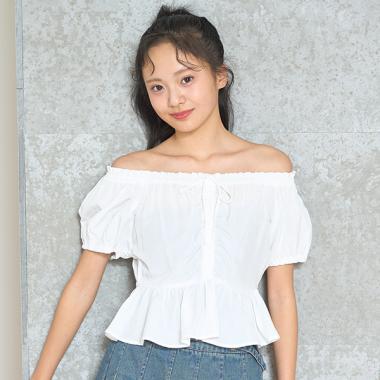 ドロストオフショルブラウス