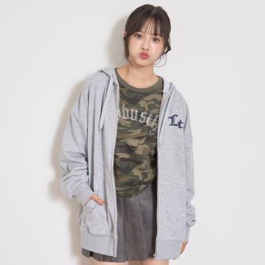 ルーズZIPパーカ