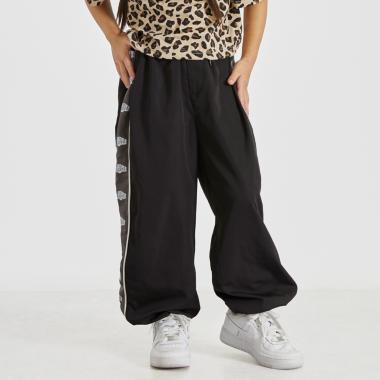 サイド切替ロゴパンツ