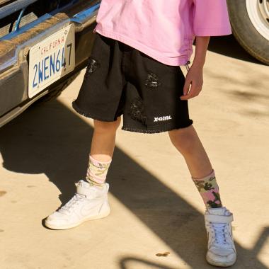 豹柄レイヤードクラッシュ加工デニムショートパンツ