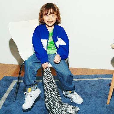 切り替えロゴブルゾン