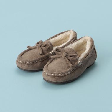 リボンつきボアモカシン