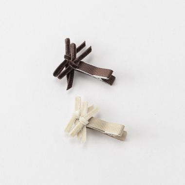 ベロアリボンヘアクリップ2個セット