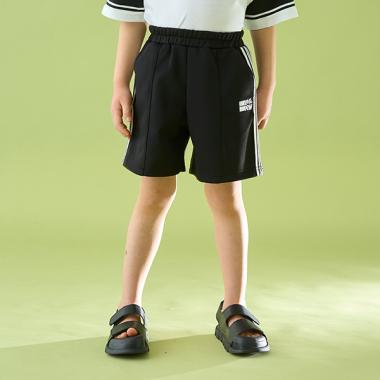 トラックタック4分丈パンツ