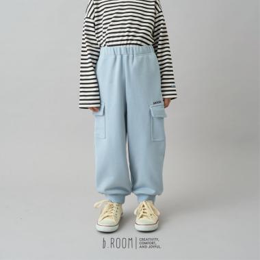 【デイリースタンダードウェアシリーズ】【吸水速乾】ゆったりシルエットのカーゴスウェットパンツ